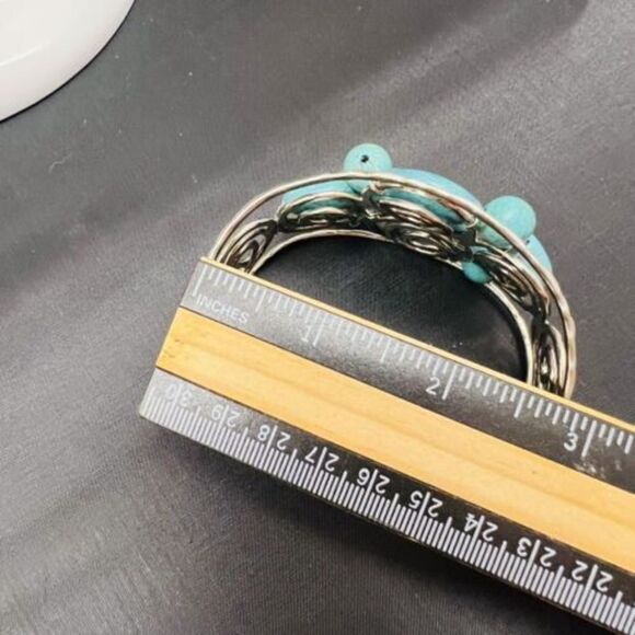 Vintage Faux Turquoise Wide Silver Tone Open Cuff Wire Bracelet Beautiful 4400 - Picture 5 of 6
